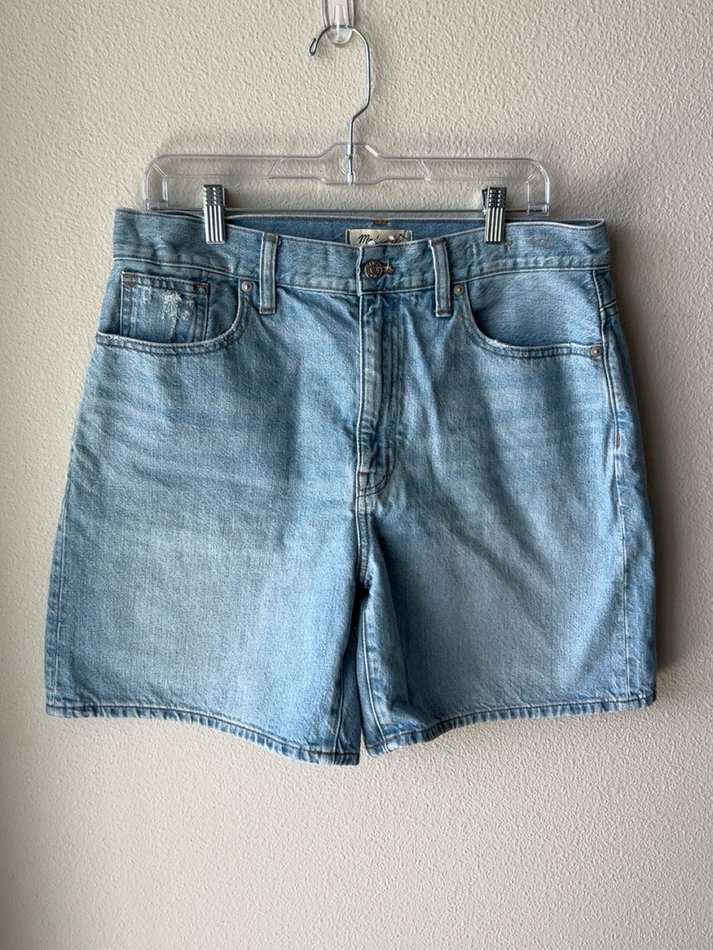 Madewell Light Blue Baggy Jean Shorts. Women’s Size 30